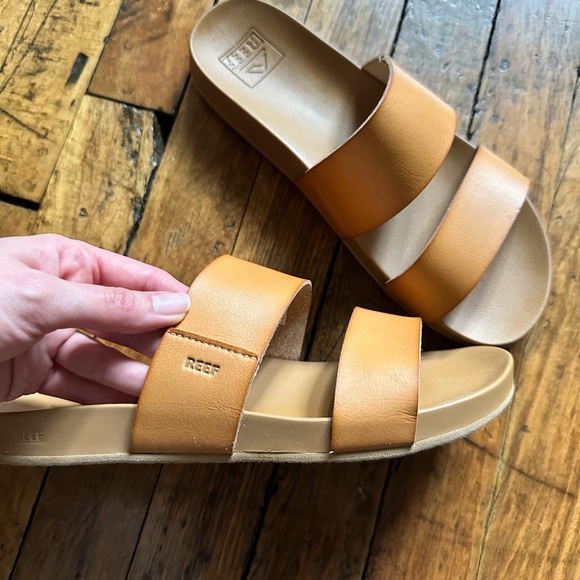 REEF CUSHION VISTA SANDALS SIZE 7 - Picture 3 of 7
